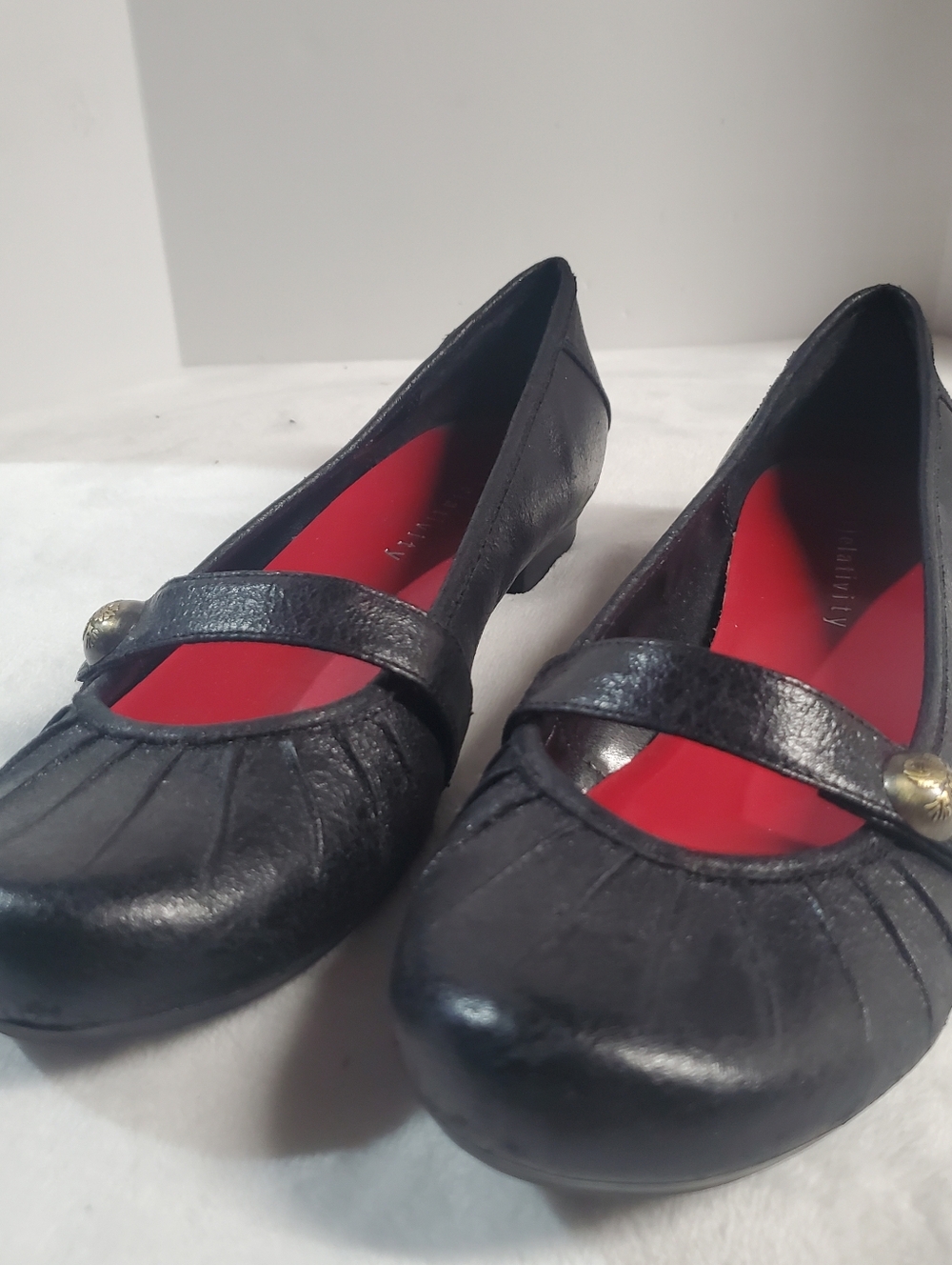 Black Mary Jane Flat Shoes with Red Insole